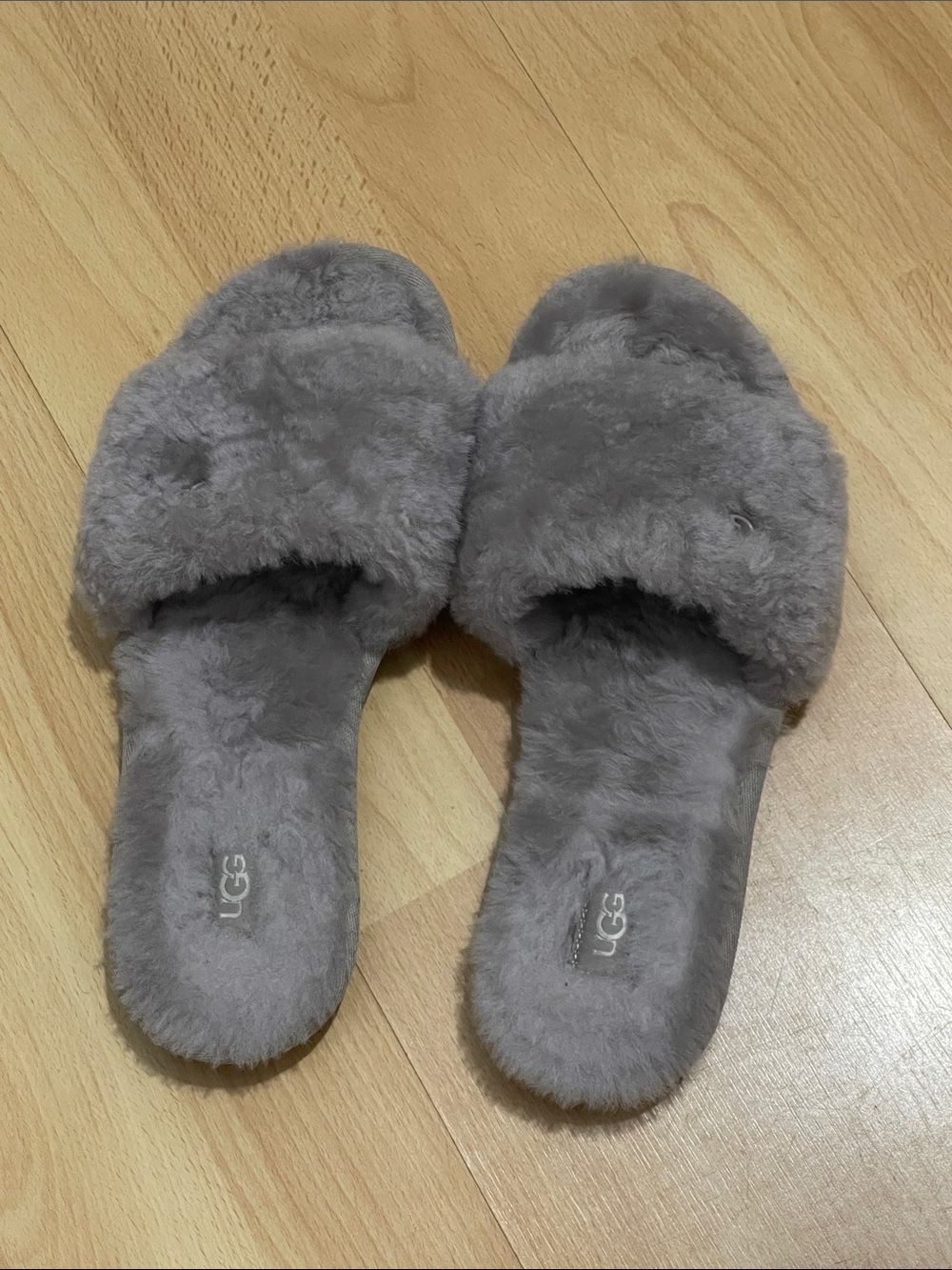 UGG Women's Fluff Slide Slippers - Gray